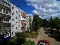 Togliatti, Moskovsky avenue, house 11. Apartment house
