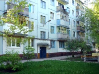 Togliatti, Murysev st, house 100. Apartment house