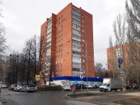 Тольятти, Орджоникидзе бульвар, дом 9. многоквартирный дом