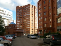 Togliatti, st Ofitserskaya, house 4Б с.1. garage (parking)