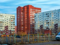 Тольятти, улица Офицерская, дом 4. многоквартирный дом