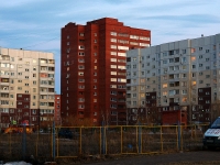 Togliatti, Ofitserskaya st, house 4. Apartment house