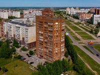 Togliatti, Ofitserskaya st, house 8. Apartment house