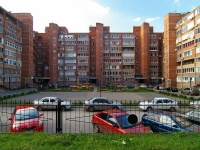 陶里亚蒂市, Ofitserskaya st, 房屋 19. 公寓楼