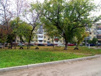 Тольятти, улица Победы, дом 49. многоквартирный дом