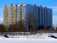 Тольятти, Приморский бульвар, дом 57. многоквартирный дом