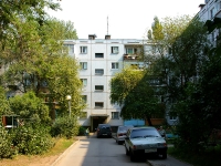 Togliatti, Primorsky blvd, house 34. Apartment house