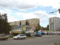 Togliatti, shopping center "Старый торговый", Revolyutsionnaya st, house 28