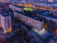 Тольятти, улица Революционная, дом 11 к.2. многоквартирный дом