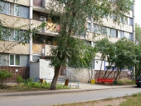 Тольятти, улица Революционная, дом 44. многоквартирный дом