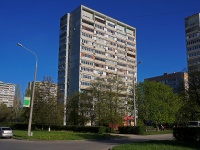 Togliatti, Sverdlov st, house 7Д. Apartment house