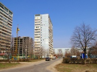 Togliatti, Sverdlov st, house 7Г. Apartment house