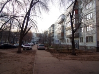 Тольятти, улица Свердлова, дом 37. многоквартирный дом
