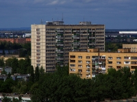 Тольятти, улица Свердлова, дом 49. многоквартирный дом