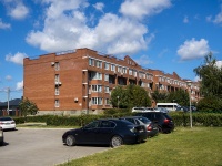 Togliatti, Sportivnaya st, house 61. Apartment house