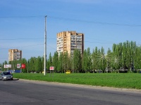 Тольятти, Степана Разина проспект, дом 39. многоквартирный дом