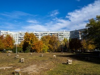 Тольятти, Татищева бульвар, дом 11. многоквартирный дом