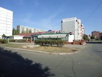 Тольятти, улица Тополиная, дом 41А. магазин