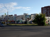 Тольятти, улица Тополиная, дом 24А. многофункциональное здание