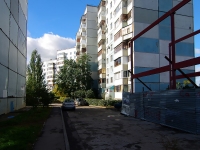 Togliatti, Topolinaya st, house 2. Apartment house