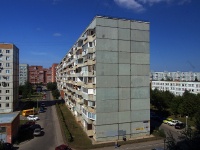 Togliatti, Topolinaya st, house 15. Apartment house