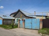 Togliatti, Torgoviy Ln, house 8. Private house