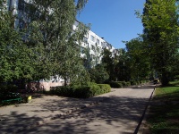 Тольятти, Туполева бульвар, дом 1. многоквартирный дом