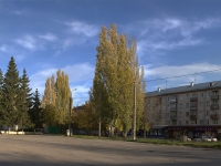 Togliatti, Ushakov st, house 40. Apartment house