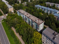 Togliatti, Ushakov st, house 52. Apartment house