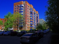 Togliatti, Tsvetnoy blvd, house 29. Apartment house