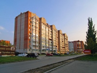 Togliatti, Tsvetnoy blvd, house 35. Apartment house