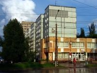 Тольятти, улица Лизы Чайкиной, дом 26. многоквартирный дом