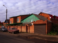Togliatti, Chapaev st, house 90. Private house
