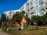 Тольятти, Южное шоссе, дом 67. многоквартирный дом