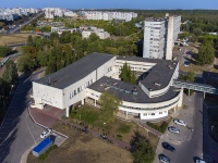 Togliatti, Тольяттинская городская клиническая больница №5. Отделение платных услуг, Zdorovya blvd, house 25