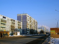 Тольятти, улица Толстого, дом 20. многоквартирный дом