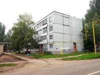 Togliatti, Novosadovaya (povolzhskij) st, house 9. Apartment house