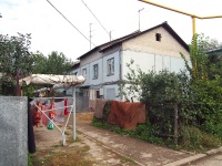 Togliatti, Polevaya (Povolzhky village)  st, house 27. Apartment house