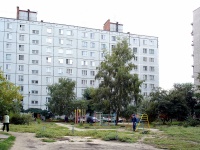 Syzran, 50 let Oktyabrya avenue, house 70. Apartment house