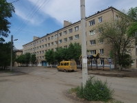 Syzran, Astrakhanskaya st, house 1. Apartment house