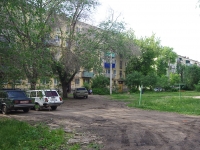 Syzran, Astrakhanskaya st, house 21. Apartment house