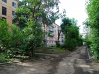 Syzran, Astrakhanskaya st, house 27. Apartment house