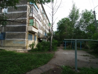 Syzran, Astrakhanskaya st, house 37. Apartment house