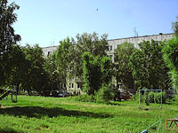 Syzran, Volodarsky st, house 12. Apartment house
