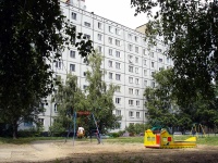 Syzran, Gagarin avenue, house 89. Apartment house