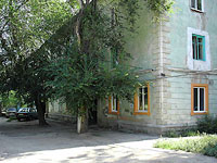 Syzran, Gidroturbinnaya st, house 14. Apartment house