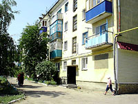 Syzran, st Dekabristov, house 68. Apartment house