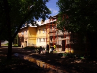 塞兹兰市, Kadrovaya st, 房屋 36А. 公寓楼