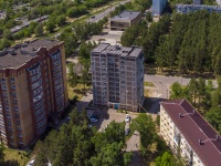 Syzran, Kosmonavtov avenue, house 7. Apartment house