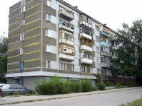 Syzran, Kosmonavtov avenue, house 20. Apartment house